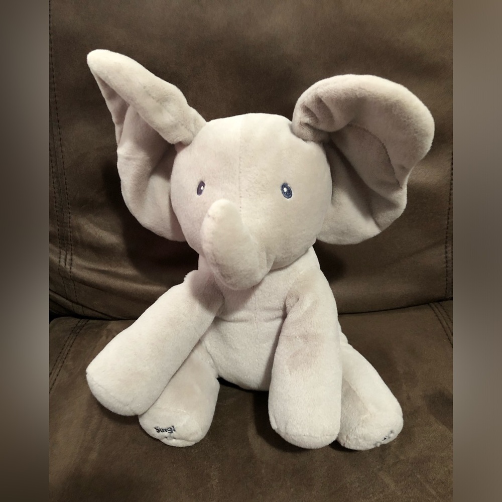 Medium size stuff animal elephant- electronic
